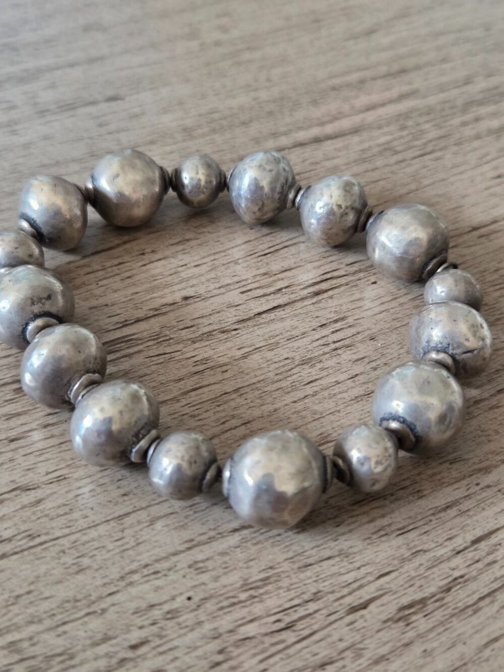 Silpada Atmospheric Stretch bracelet 925 distressed ball bead